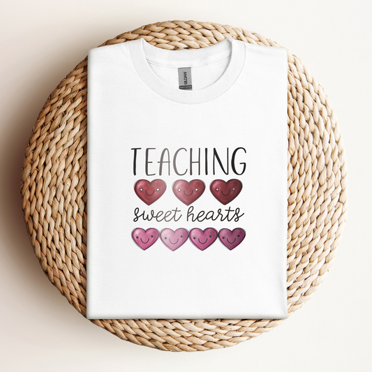 T-Shirt Teaching Sweet Hearts