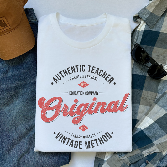 T-Shirt Authentic Teacher