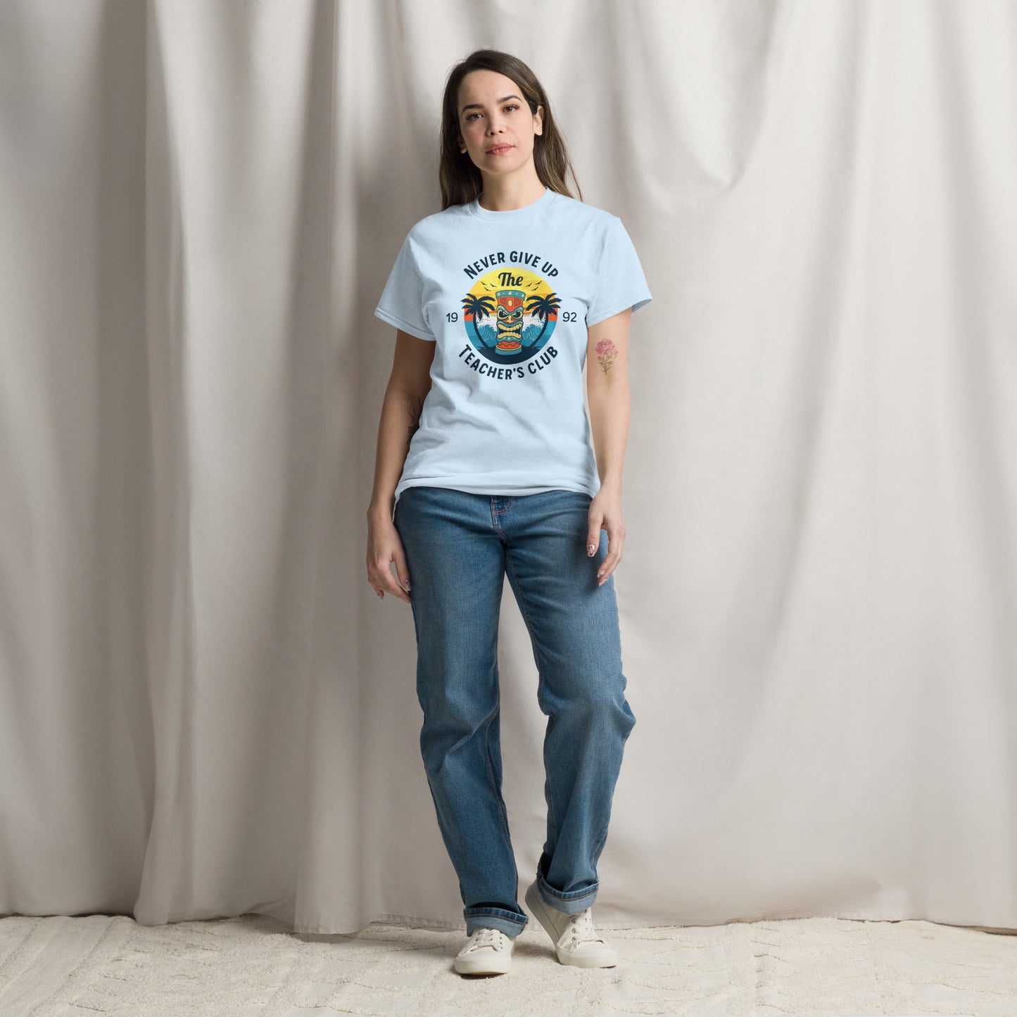 T-Shirt Never Give Up Teacher's Club
